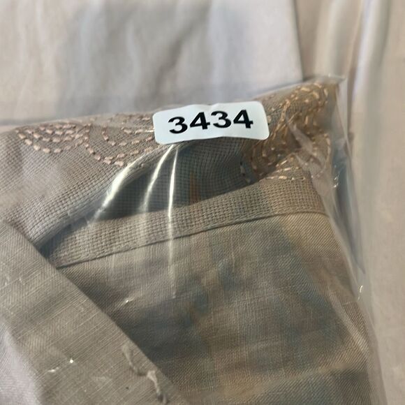 JSong collection linen embroidered new with tags high low - Picture 14 of 14